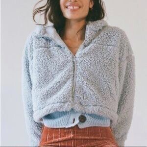 BDG size Medium Light Blue Crop Teddy Hoodie Jacket NEW